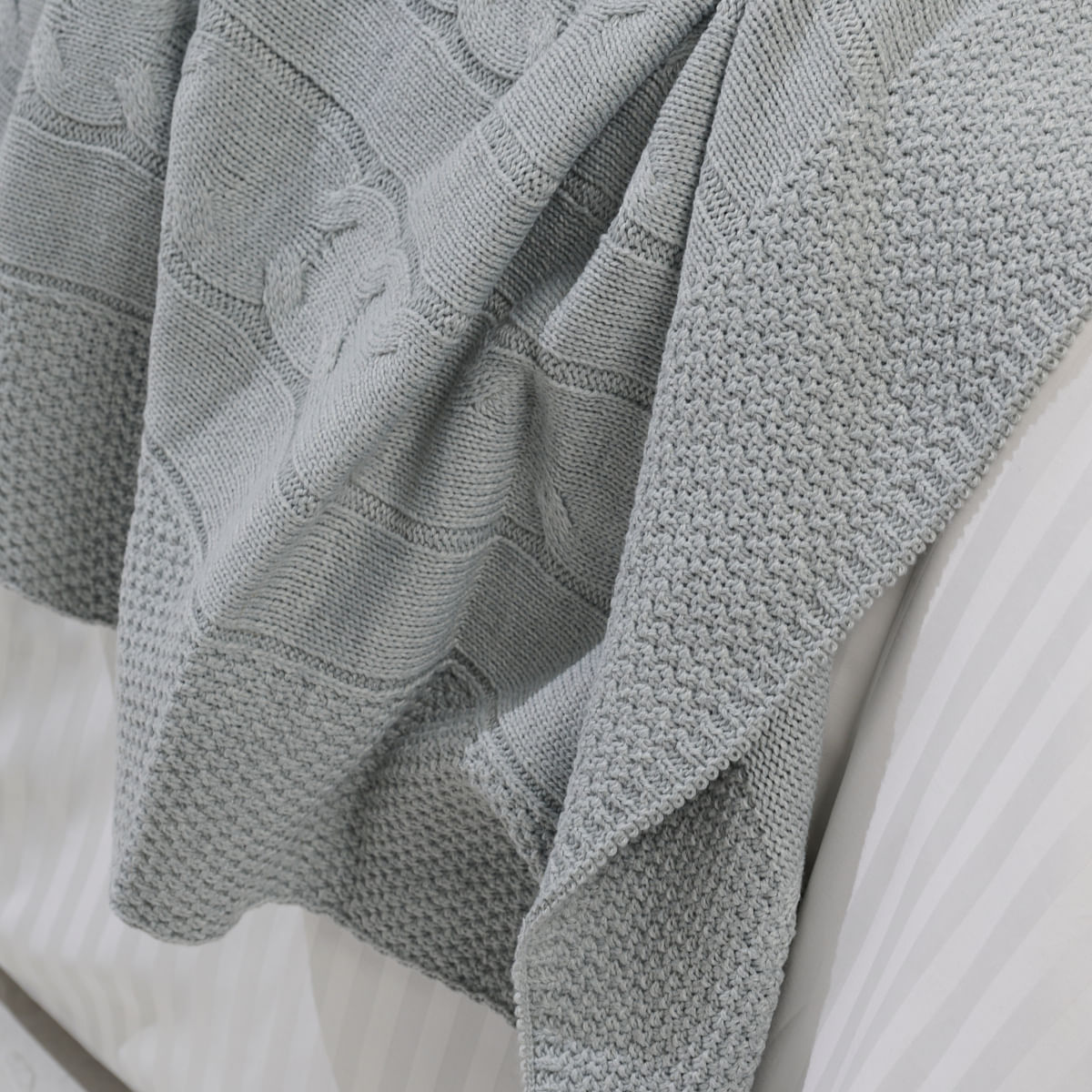 01 15 0062Peseira Frape Cinza Claro 002